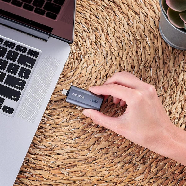 disque-dur-portable-ssd-adata-sc750-usb-c-2to-vitesse-de-lecture-ecriture-1050-1000-mo-s-compatible-mac-windows-android-console-de-jeu-sc750-2000g-ccbk-5 disque dur portable ssd adata sc750 usb c 2to vitesse de lecture ecriture 1050 1000 mo s compatible mac windows android console de jeu sc750 2000g ccbk 5